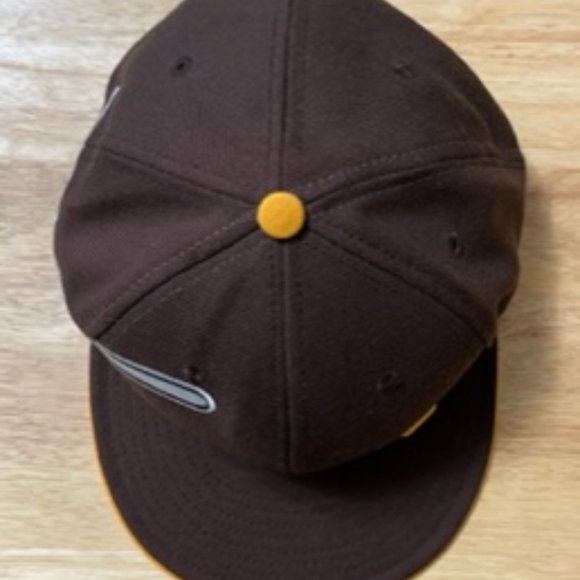 59Fifty San Diego Padres Swinging Friar Hat - Picture 8 of 12
